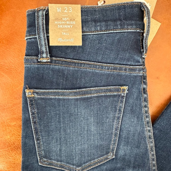MADEWELL | Tall 10" High-Rise Skinny Jeans in Danny Wash, TENCEL™ Denim Edition - Picture 2 of 7